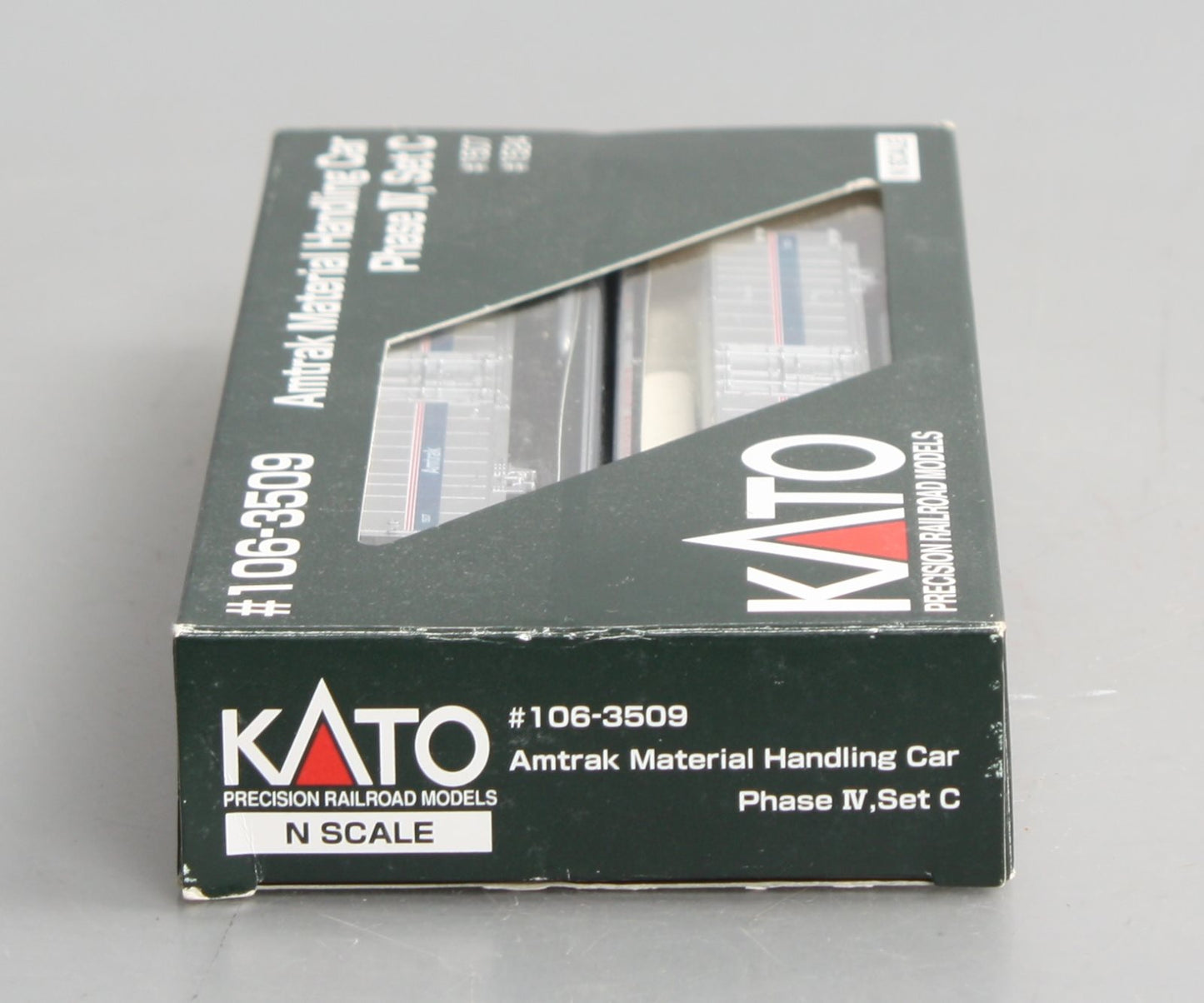Kato 106-3509 N Scale Amtrak Phase IV Material Handling Car 2-Car Set NIB