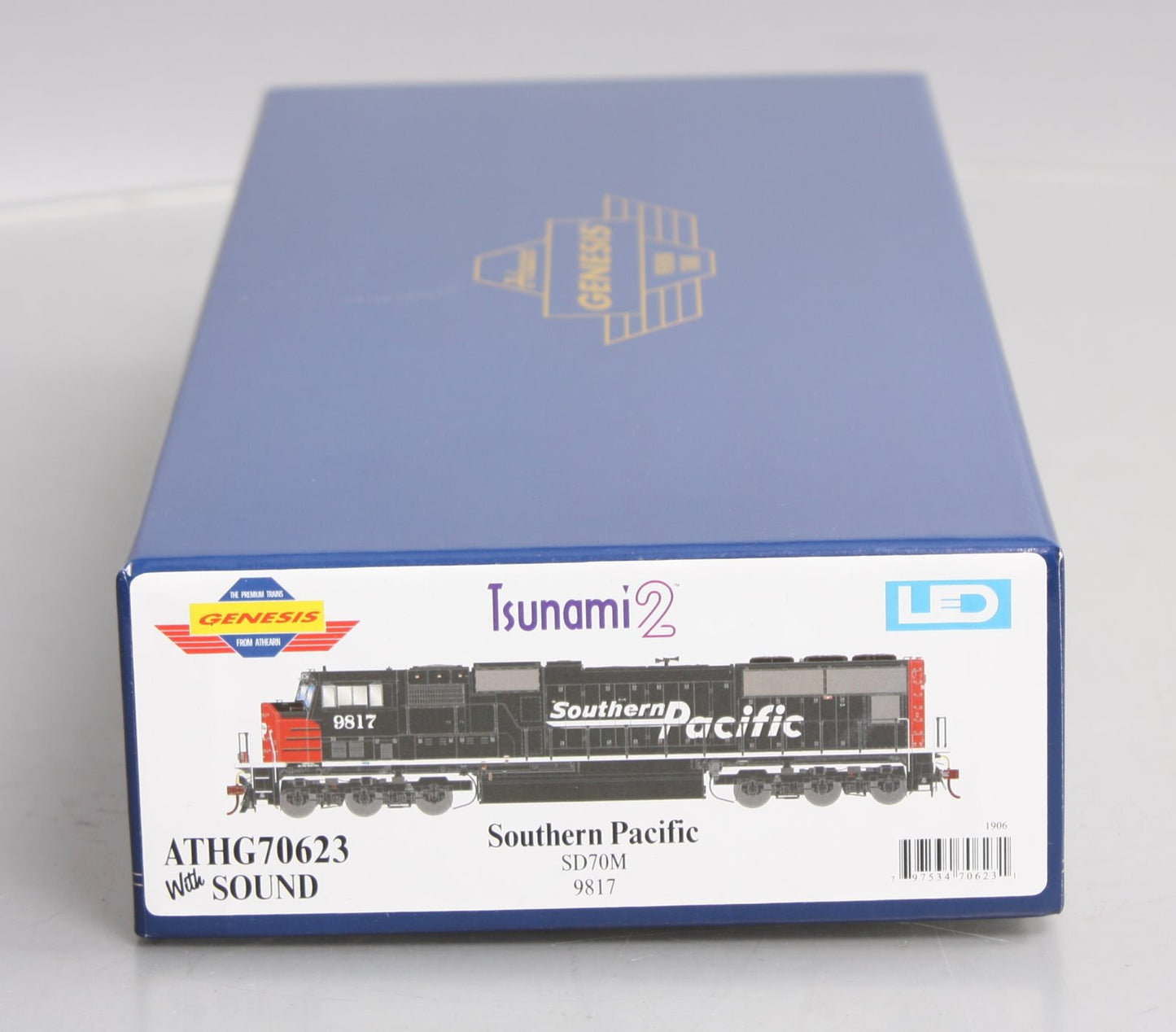 Athearn G70623 HO Southern Pacific SD70M Diesel Locomotive w/DCC & Sound #9817