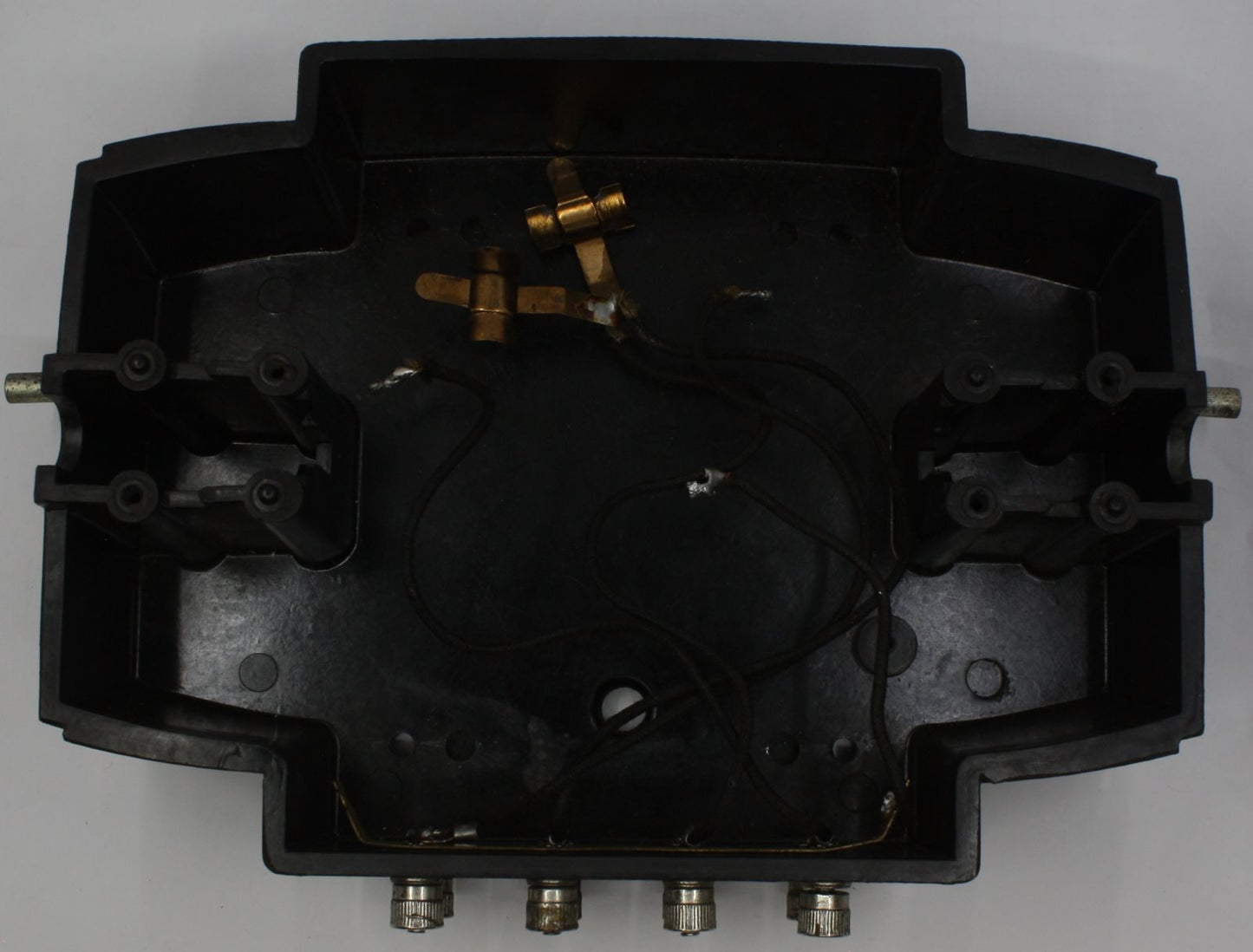 Lionel ZW-244 Lower Case Assembly