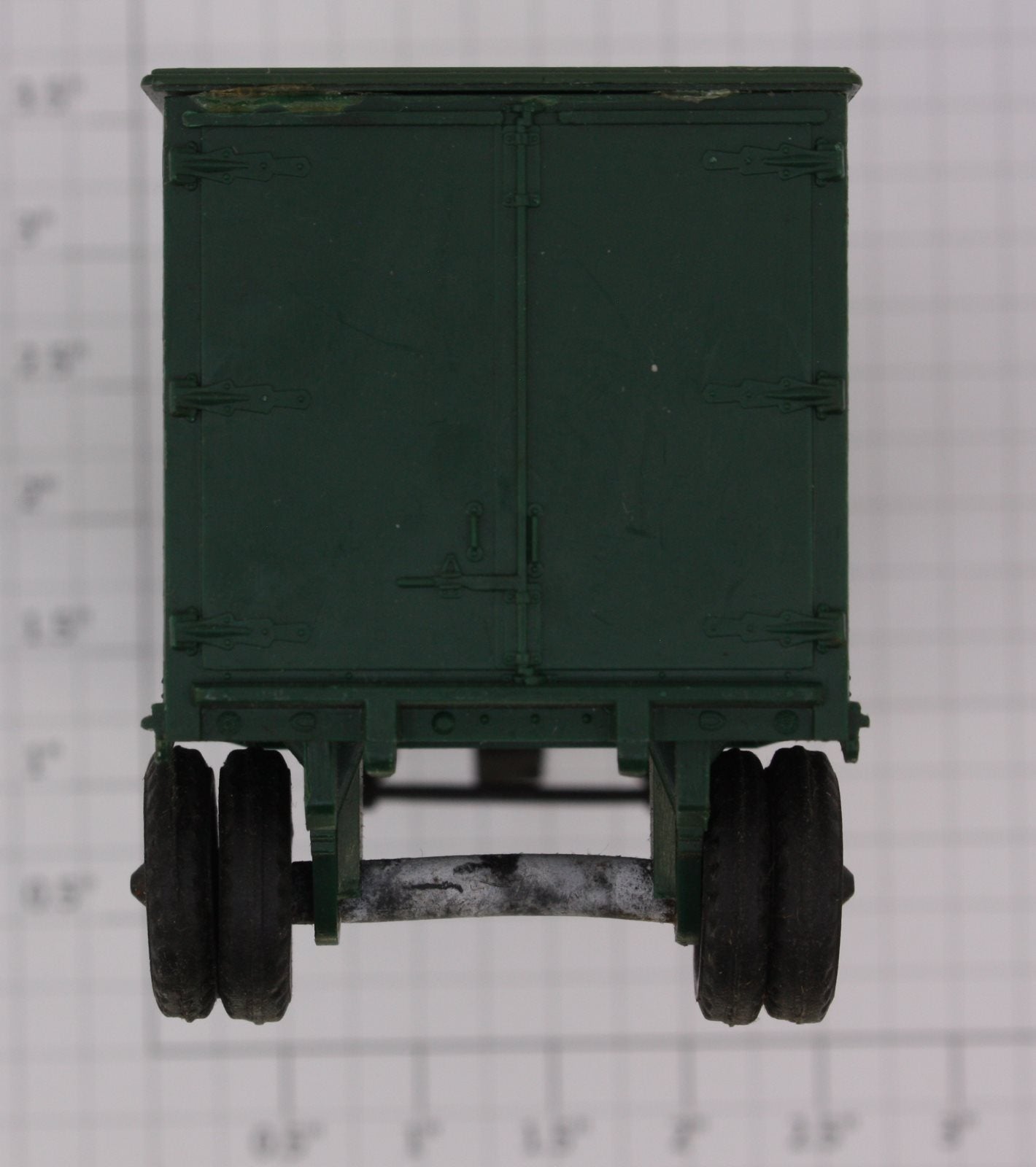 Lionel 3460-1 O Gauge Green "Lionel Trains" Trailer Van with "Fruehauf" Decals
