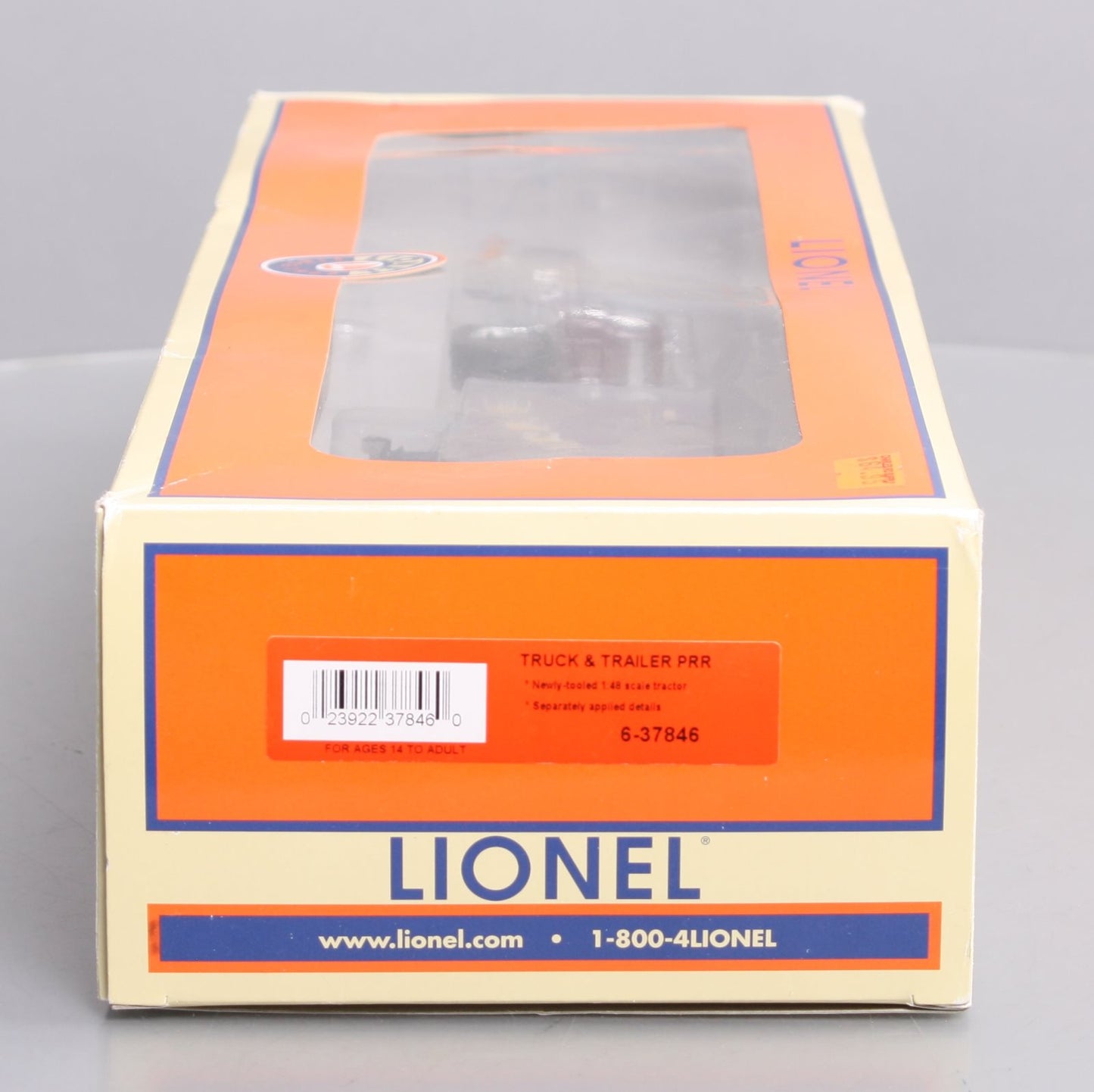Lionel 6-37846 O Scale Pennsylvania RR "Pick-up and Delivery" Tractor-Trailer