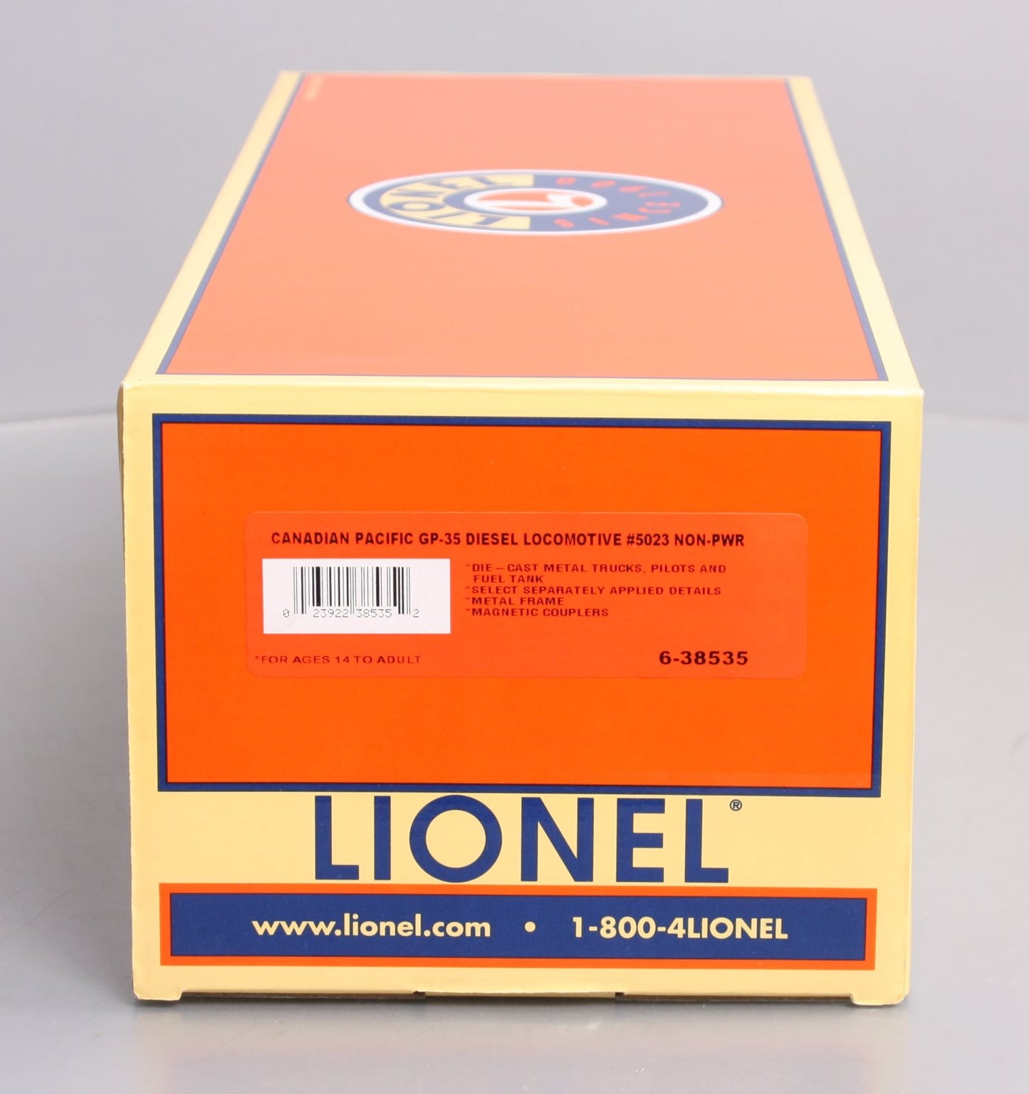 Lionel 6-38535 O Canadian Pacific GP35 Non-Powered Diesel Locomotive #5023