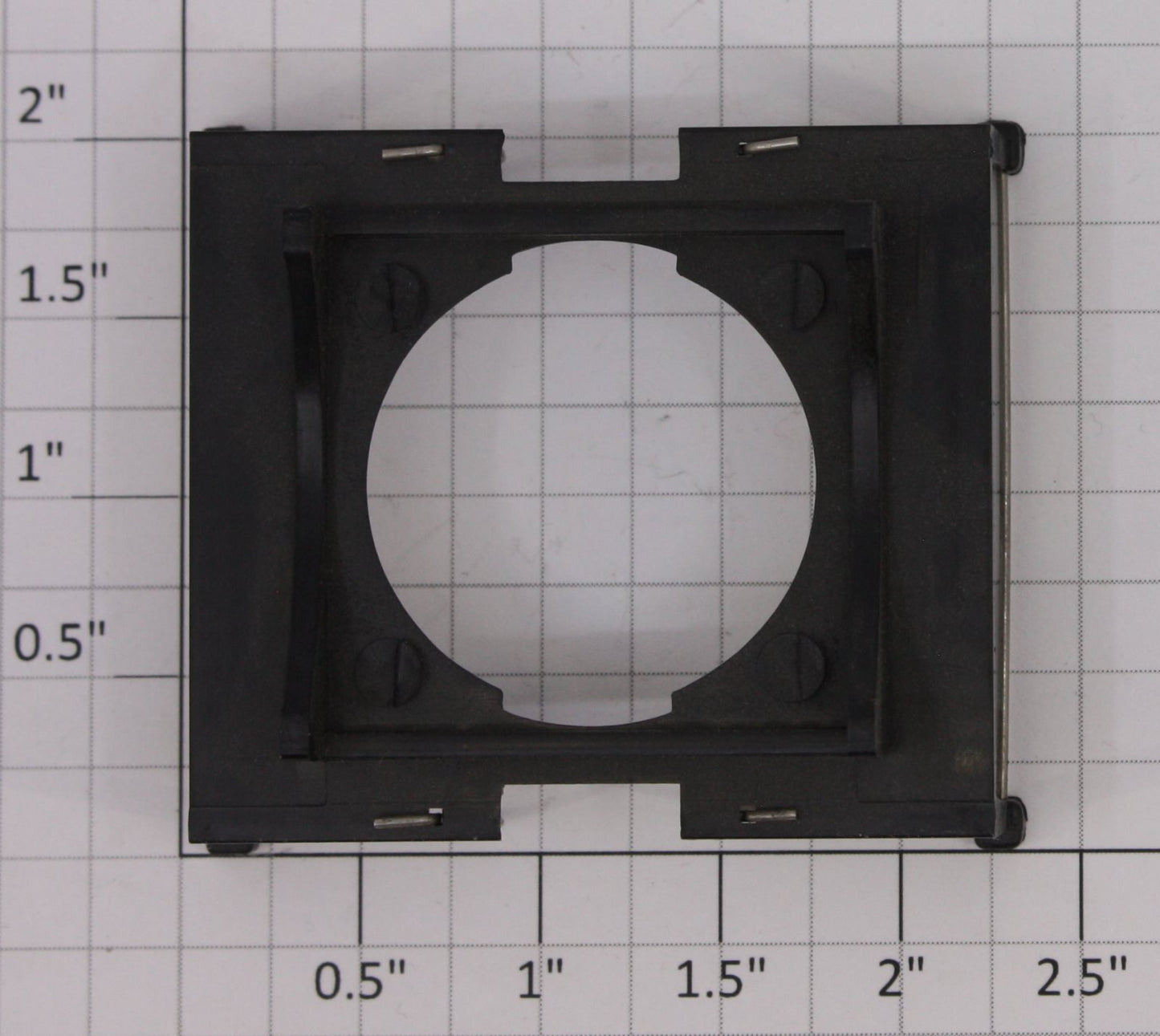 K-Line K6300-E002 Black Plastic Tank Car Platform with Metal Rails