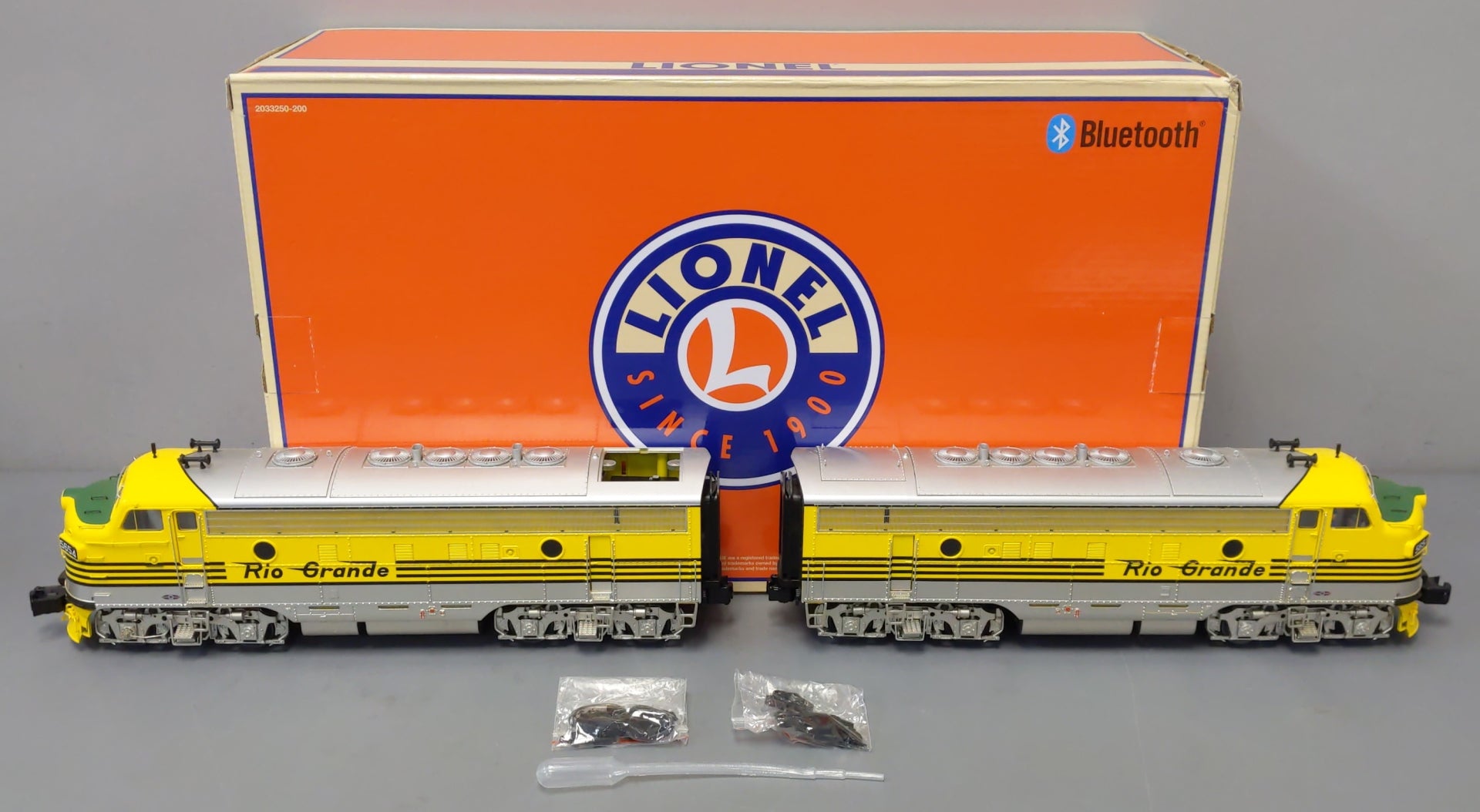 Disney - 【LURIAページ】 Lionel 1933326 O Union Pacific Fantasy ES44AC Diesel