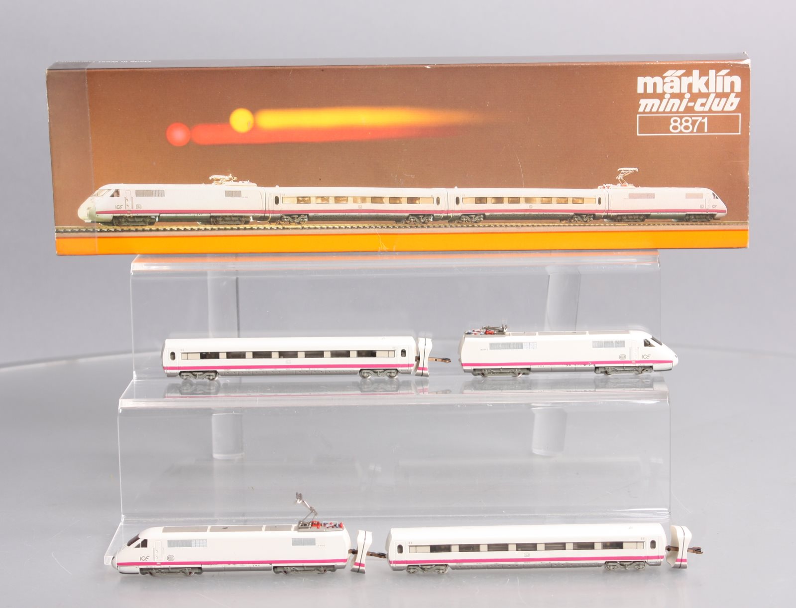 Marklin 8871 Z Scale ICE Electric Passenger Train Set LN/Box