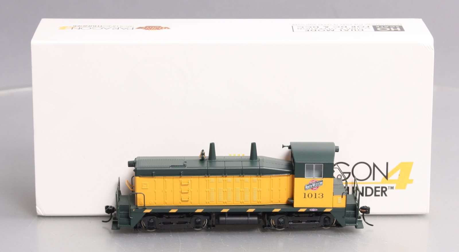 Broadway Limited 6724 HO C&NW EMD NW2 Diesel Locomotive with Sound