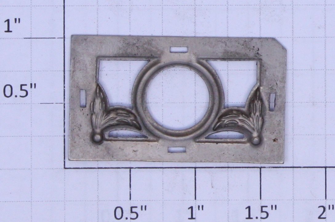 Lionel 115-11 Clock and Bracket and Assembly