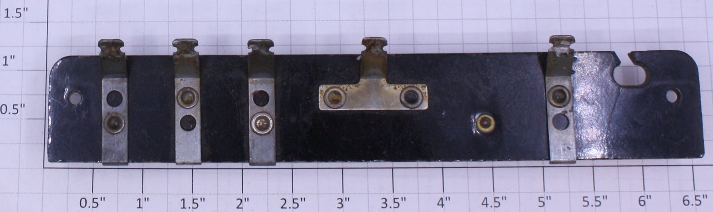 Lionel 21-101 Type "TW" Transformer Terminal Plate Assembly
