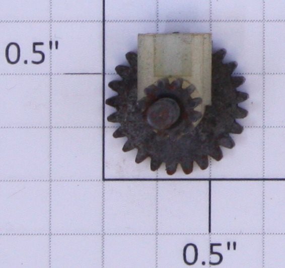 Lionel 55-32 Tie-Jector Pinion & Shaft Assembly