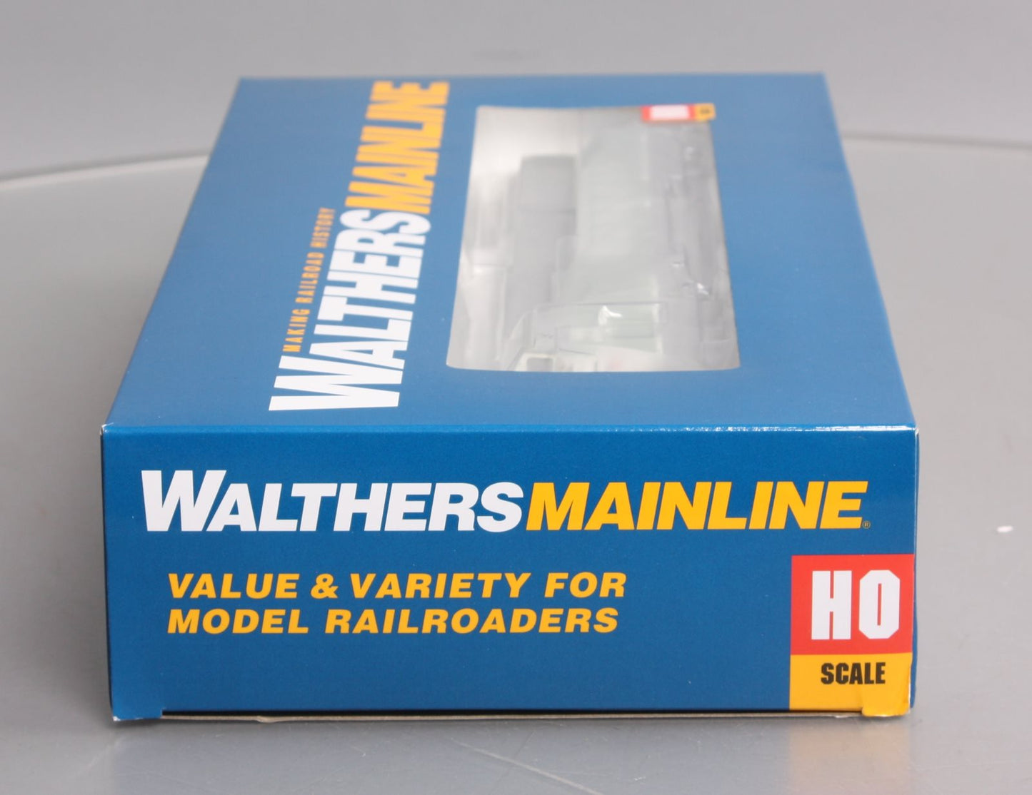 Walthers 910-9701 Burlington Northern SD60M Diesel Locomotive #9289