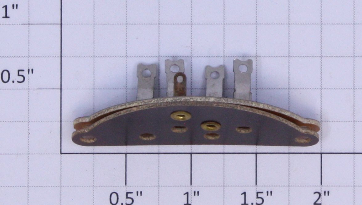American Flyer XA10662 S Scale Female 4-Hole Jack Panel