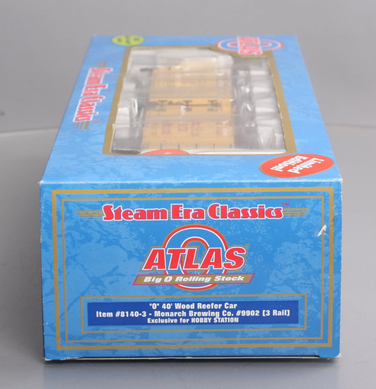 Atlas 8140-3 O Gauge Monarch Brewing Co. Reefer Car #9902 - 3 Rail NIB