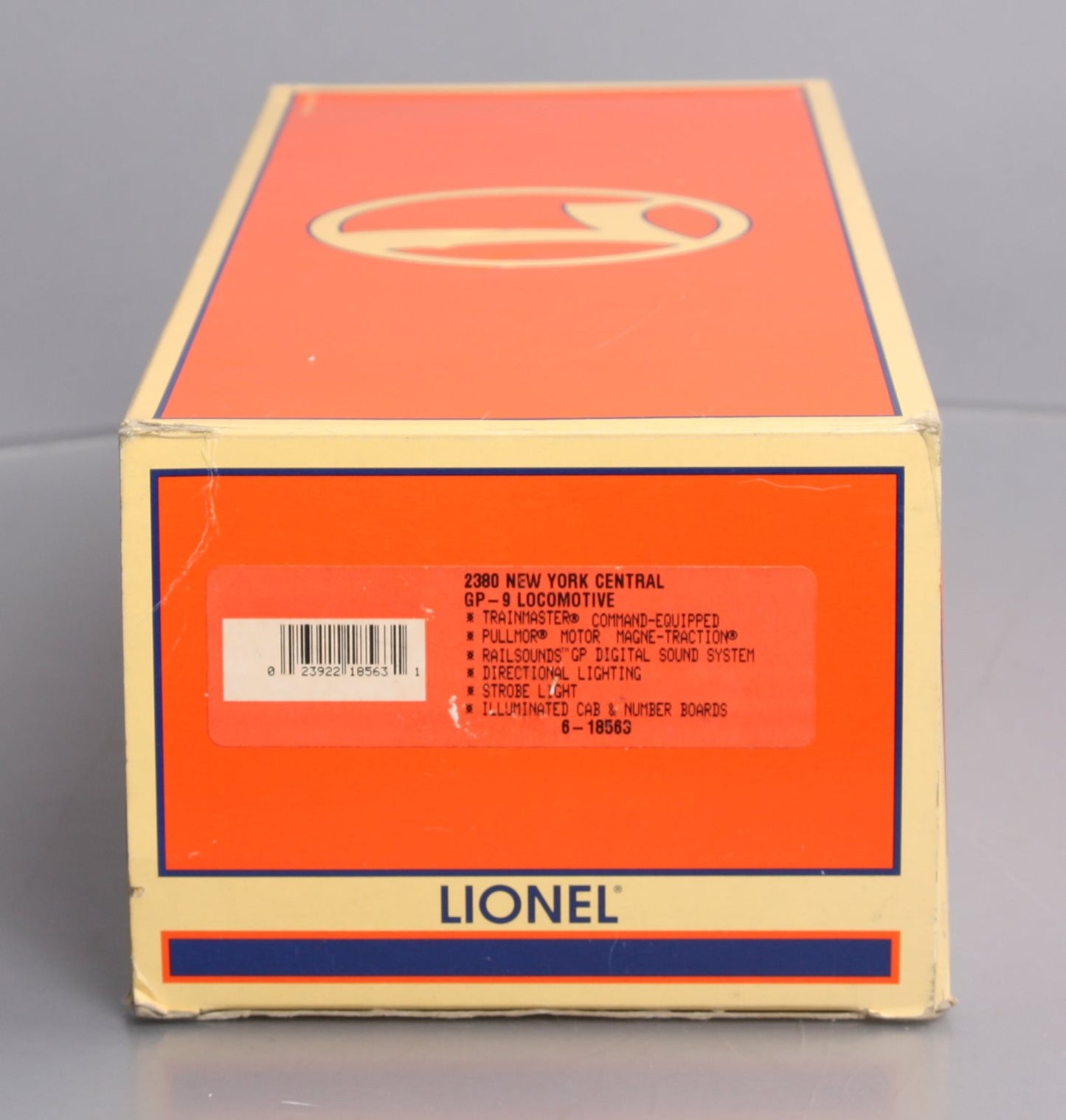Lionel 6-11864 O Gauge New York Central GP-9 Diesel Locomotive #2383 NIB