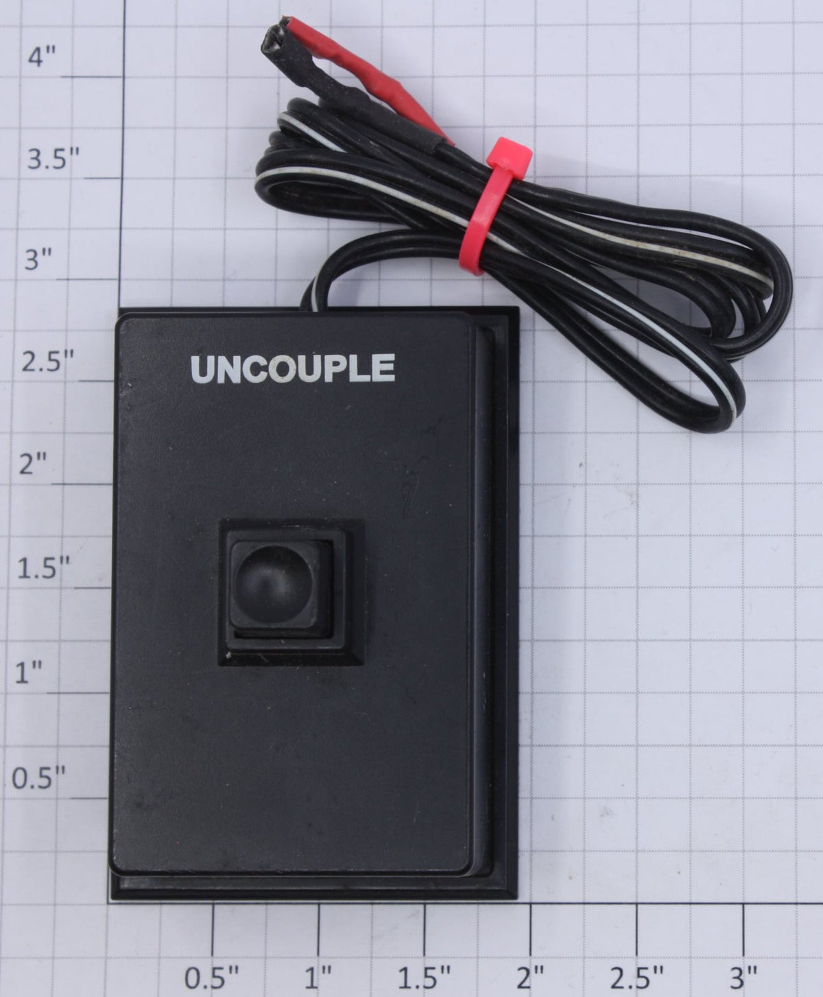Lionel 2020-100 Fastrack Uncoupling Control Push Button