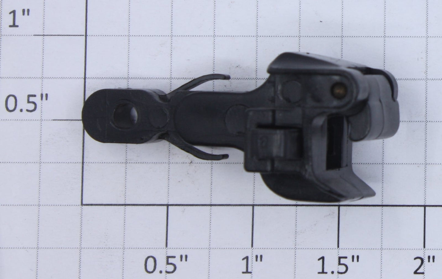 USA Trains 2015-1X G Operating Knuckle Coupler without Long Centering Spring
