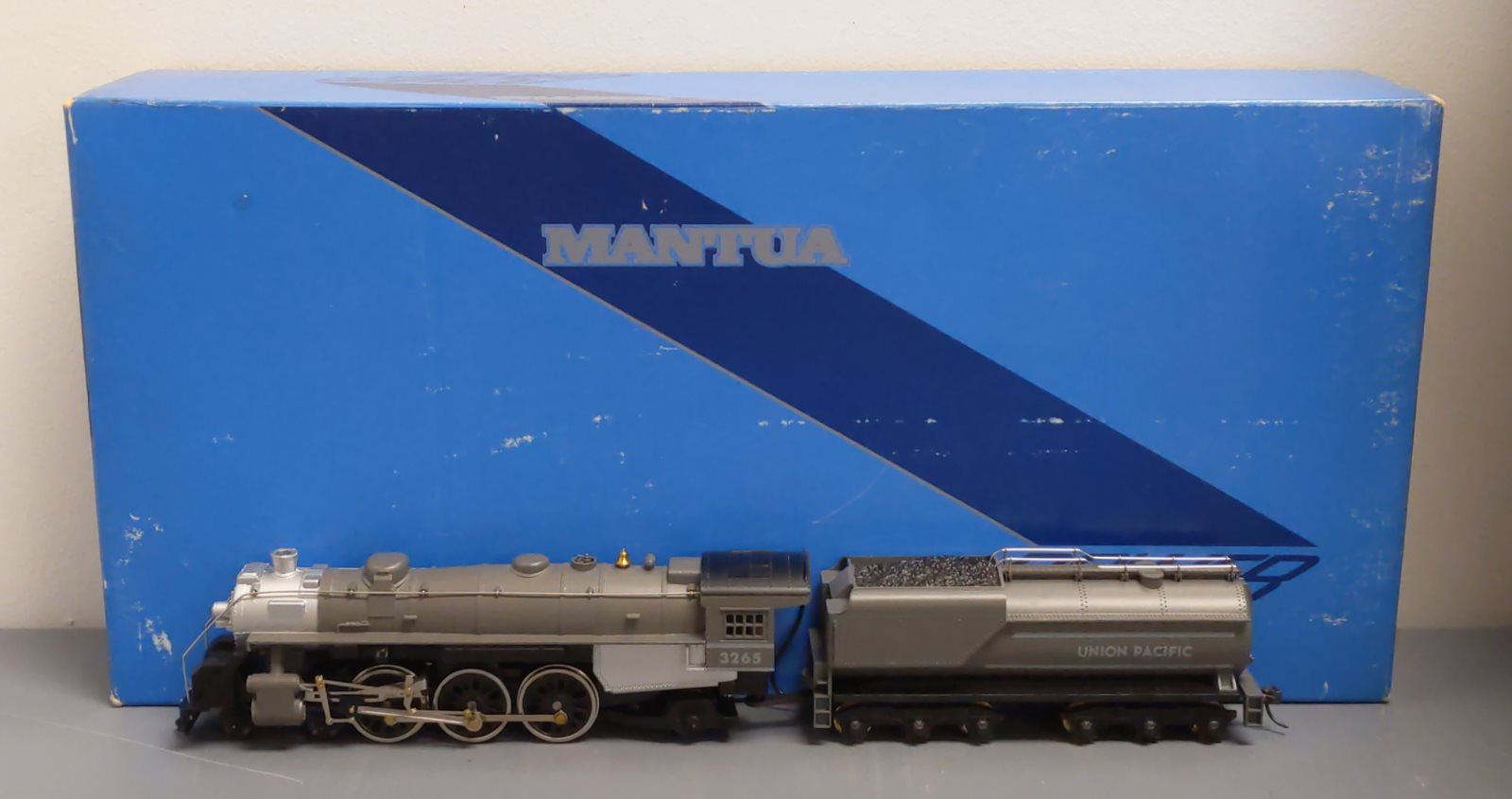 Mantua 331-03 HO Union Pacific Gray Goose Steam Engine