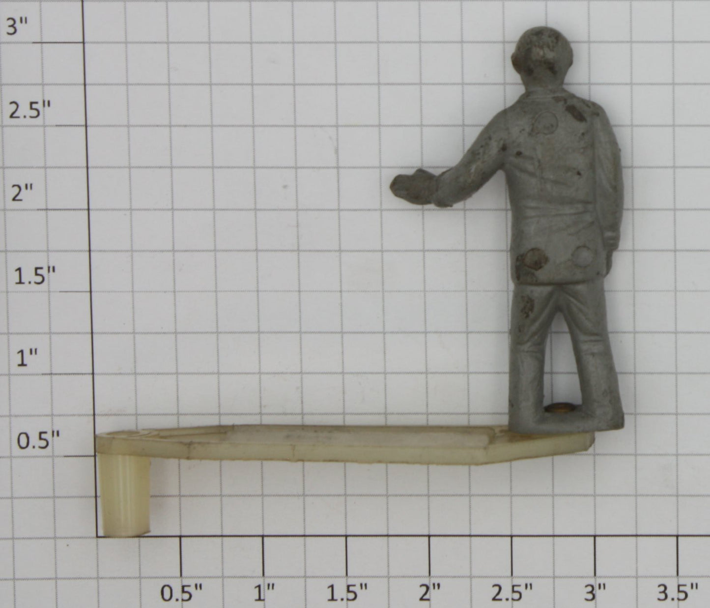 Lionel 128-57 Newsstand Figure with Pivot Arm