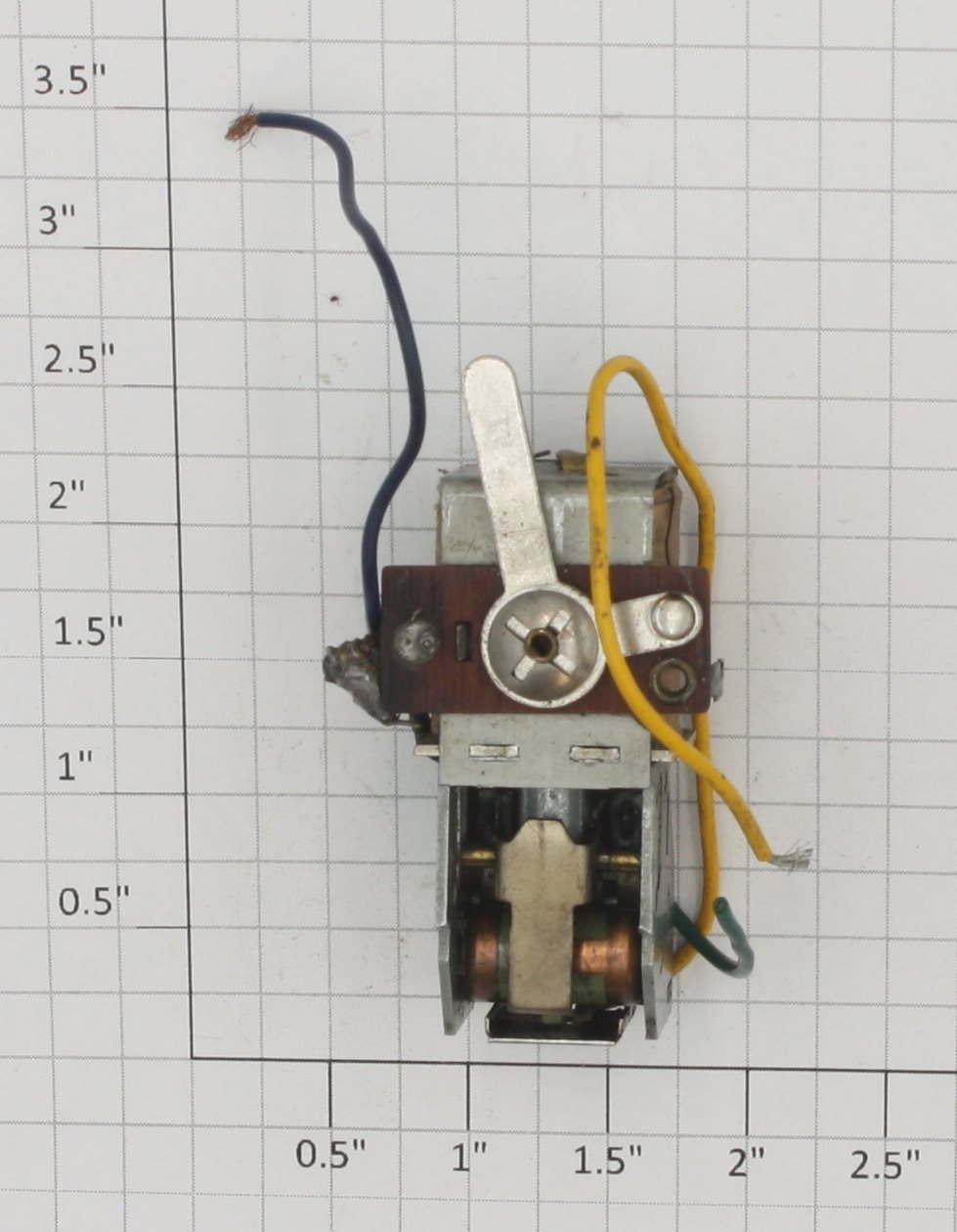 Lionel 100-8 3-Position E-Unit with Back Lever Up