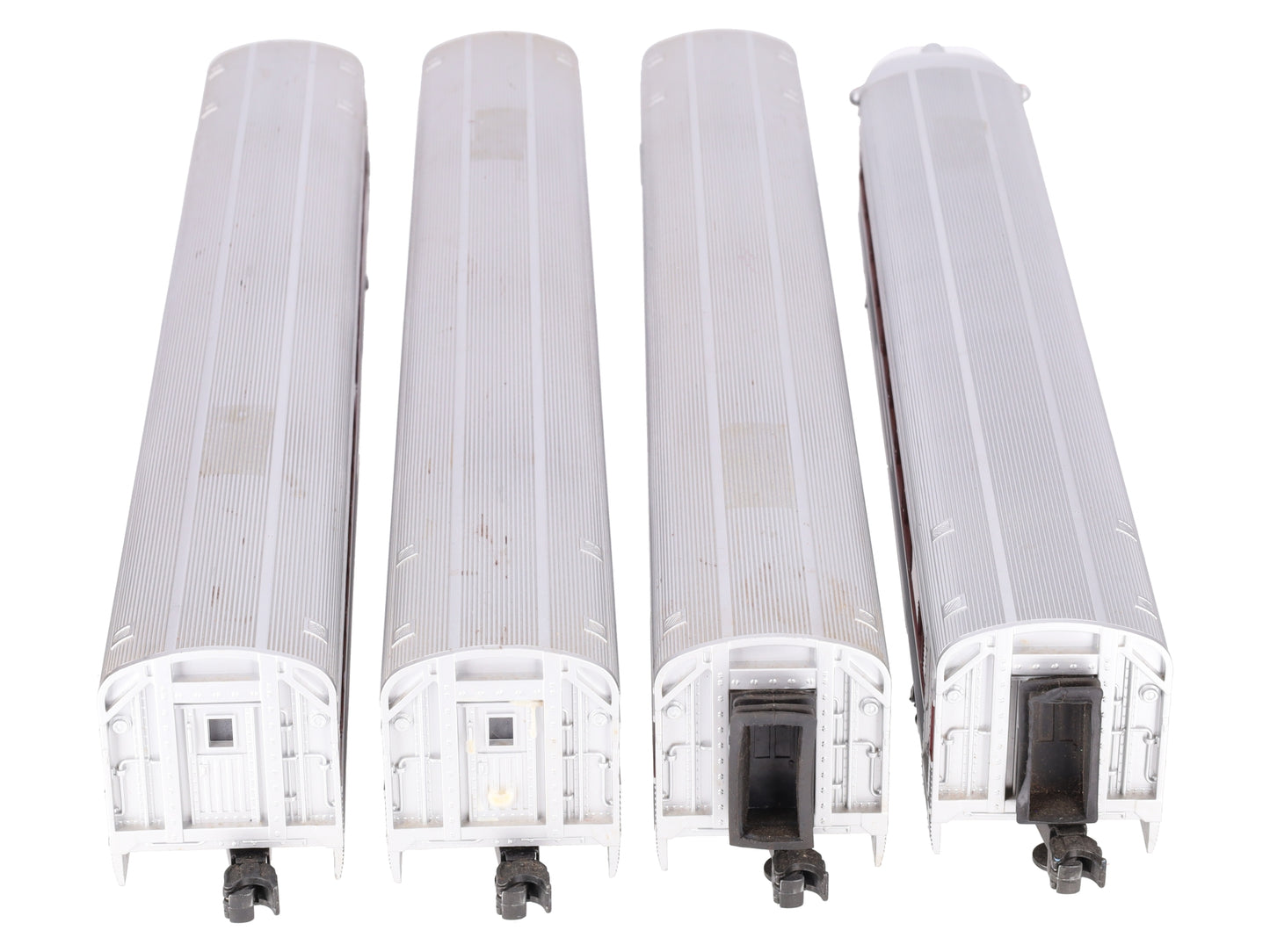 Williams STR72-03 Boston & Maine "Humming Bird" Streamliner Passenger 4-Car Set VG