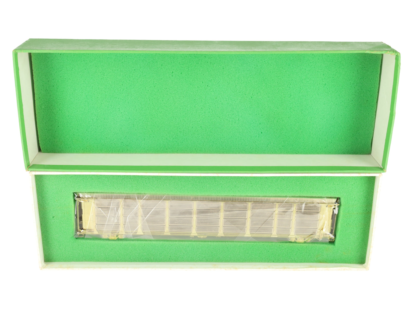 Overland 1323 HO BRASS Auto Rack Bi-Level Thrall w/ Closed Sides/Top -Unpainted EX/Box