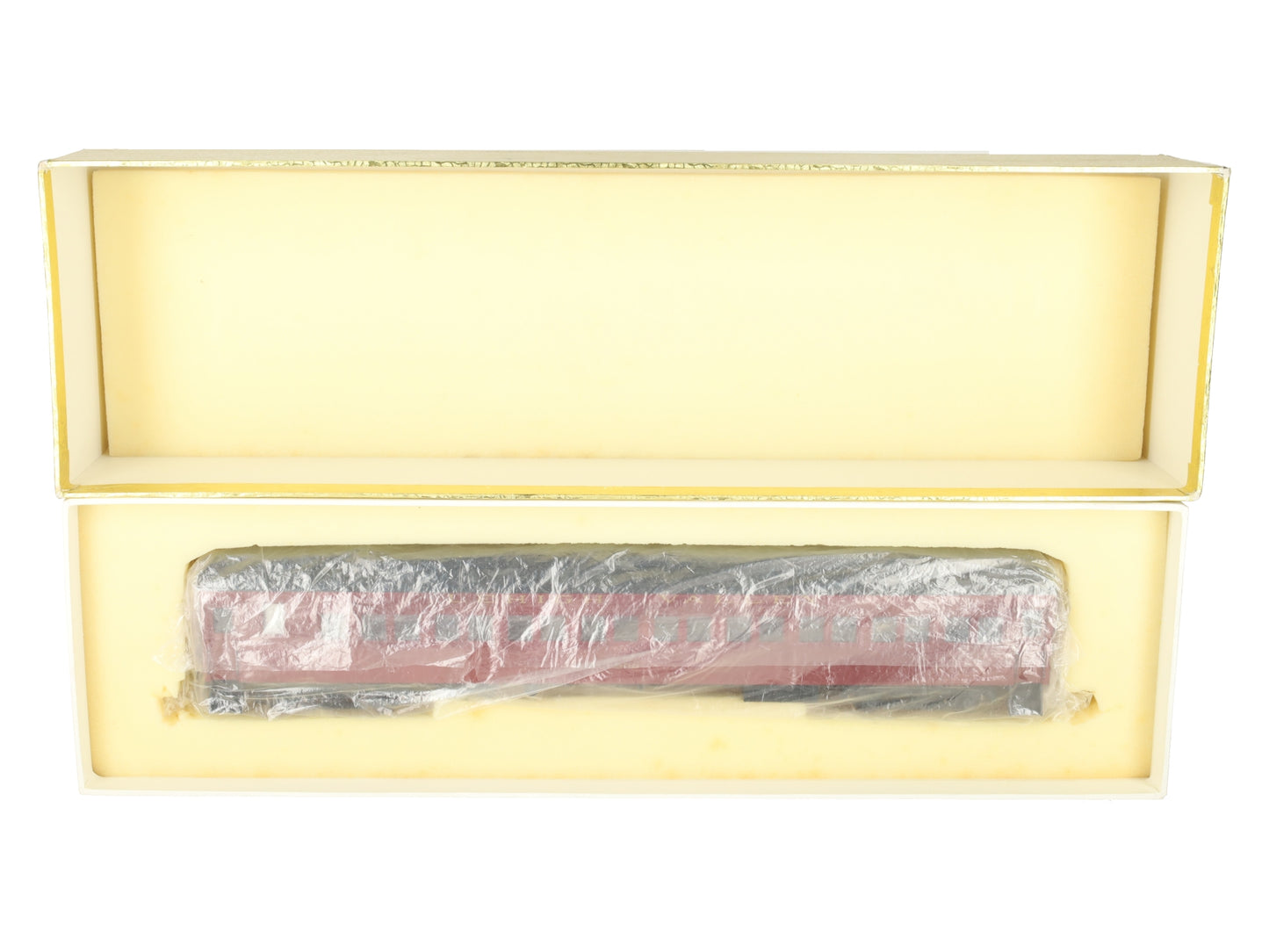 Oriental Limited 746 O Custom LV HW Empire Builder 2nd Class Coach -2 Rail LN/Box