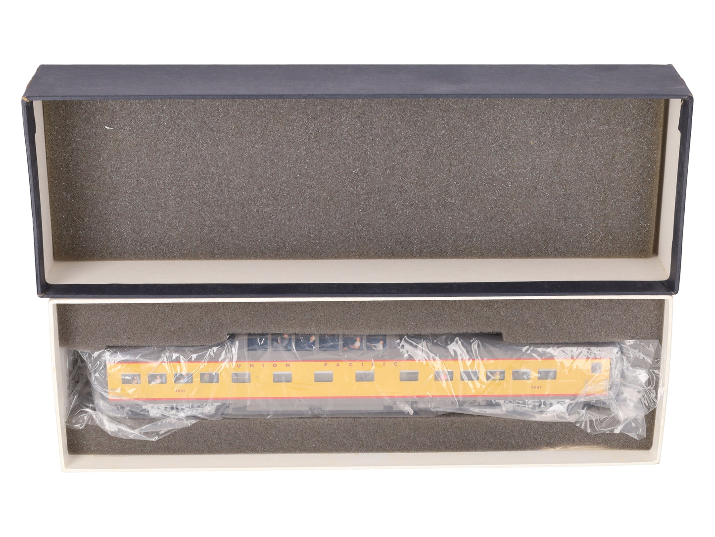Wasatch HO Scale Union Pacific 7000 Series Dome Coach Passenger Car- Painted/Box
