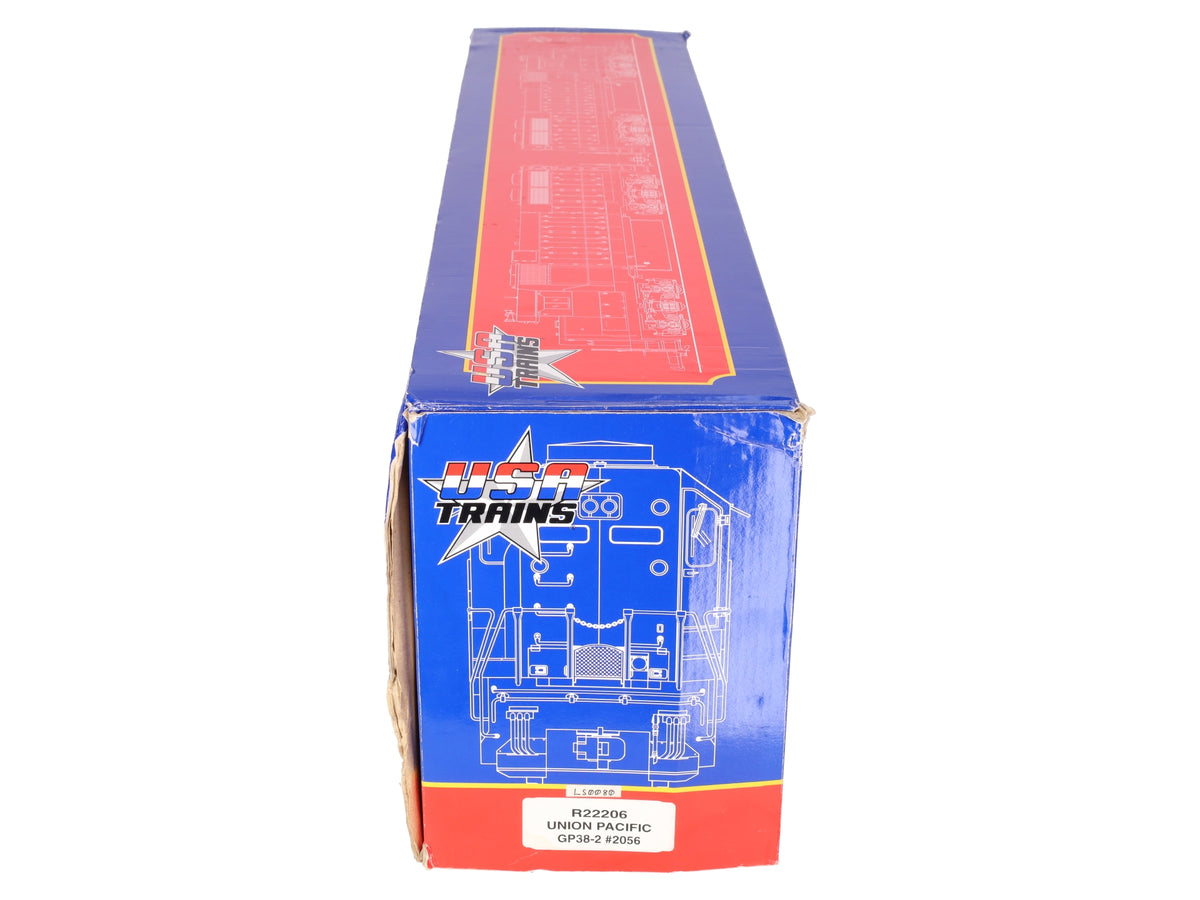 USA Trains R22206 G Union Pacific GP 38-2 Diesel Locomotive #2056 EX/Box