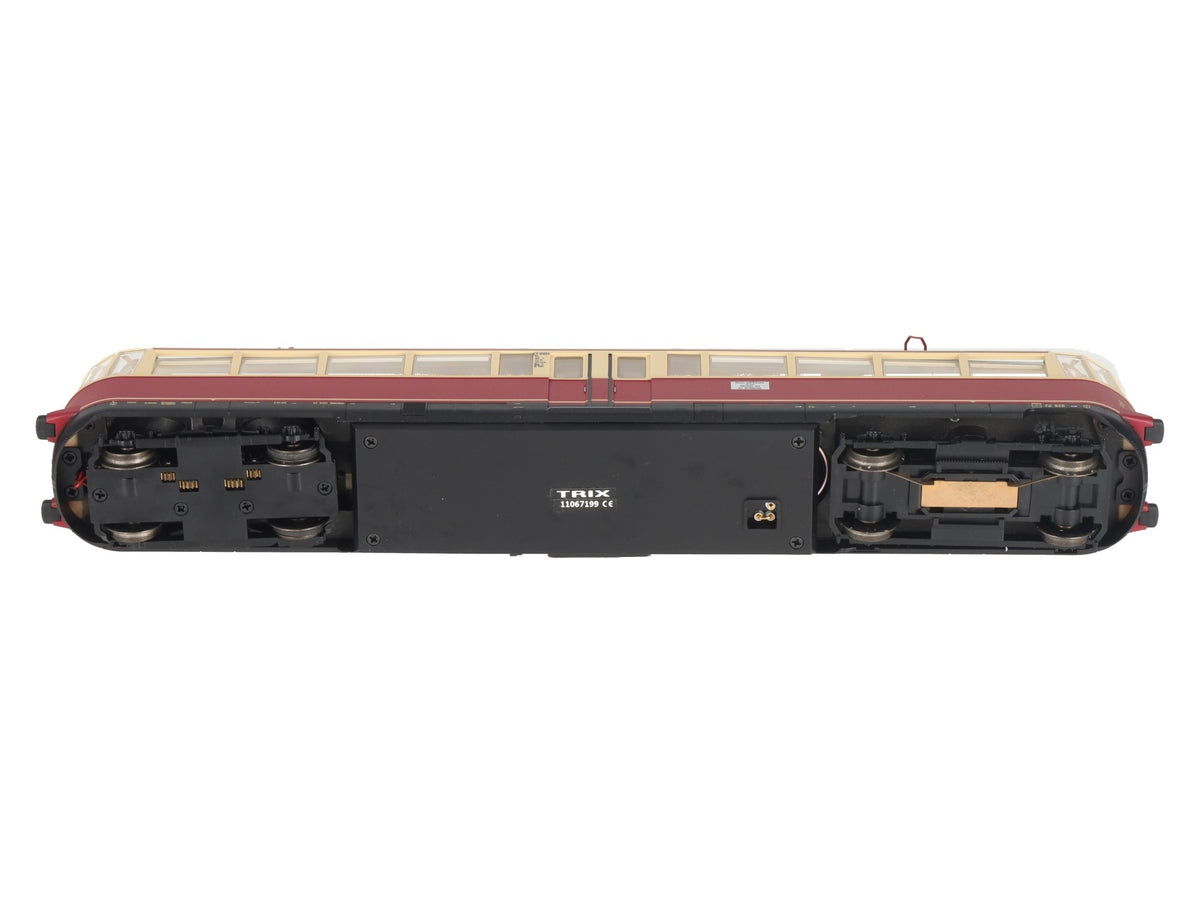 Marklin 55916 HO Scale DB Powered Observation Railcar #ET 9101 w/ DCC EX