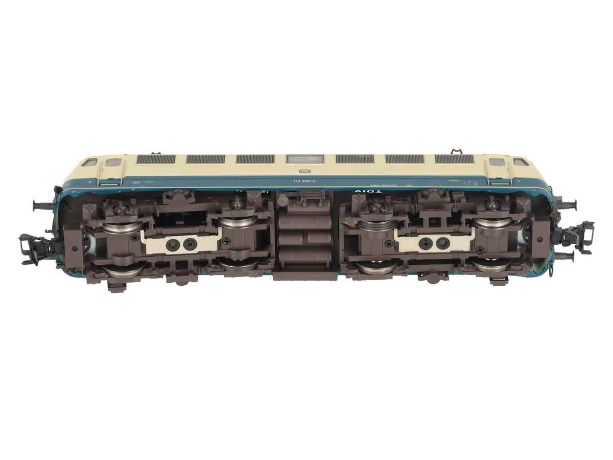 Trix 22825 HO Scale DB Electric Locomotive #110 389-4 w/ DCC LN