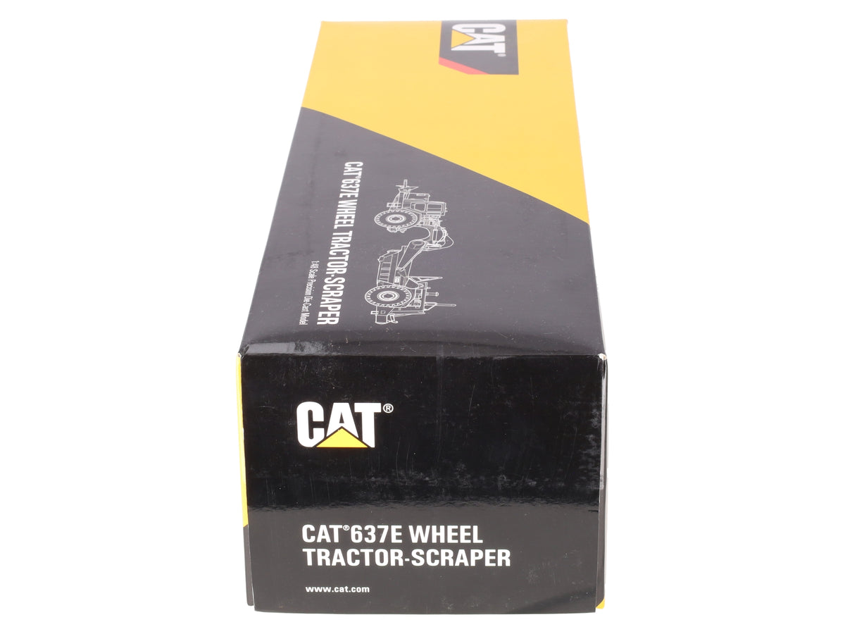 CCM 637E 1:48 Scale Diecast Wheel Tractor-Scraper EX/Box