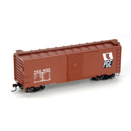 Athearn 70001 PGE 40' Youngstown Door Boxcar #4032