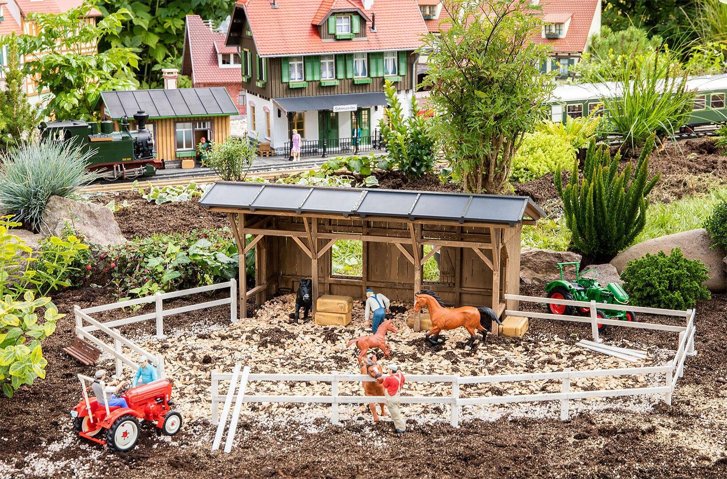 Pola 331146 G Horse Shelter with Paddock Fence