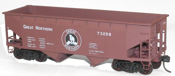 Accurail 8025 HO 50-Ton Offset Twin Hopper Great Northern Kit (Set of 6)