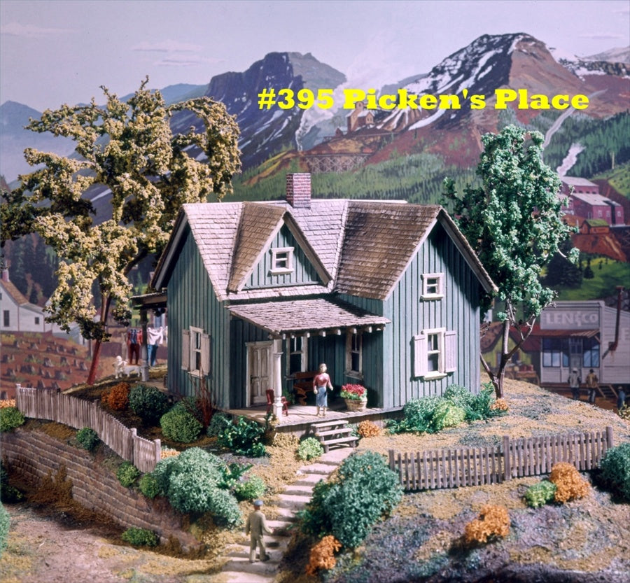 Campbell Scale Models 395 HO Scale Picken's Place Wood Craftsman Kit EX/Box