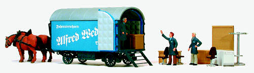 Preiser 30494 HO Workers & Horses Figures with Furniture Wagon (Set of 5)