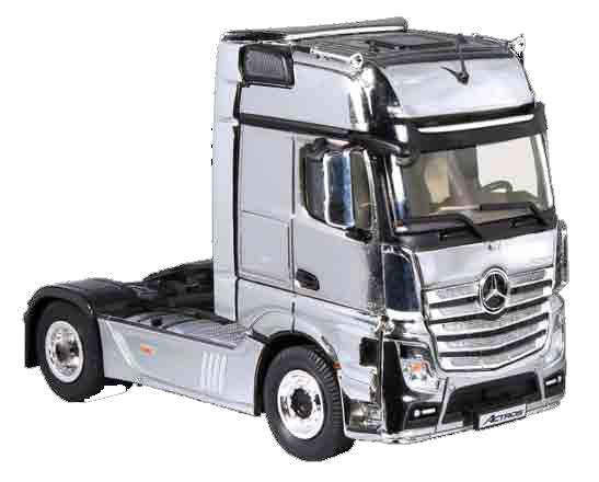 NZG 844-01 1:50 Mercedes-Benz Actros FH25 GigaSpace 4x2 Cab Only in Crome