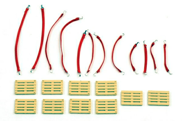 WSI 12-1024 1:50 10 Pallets and 12 Straps of Various Sizes