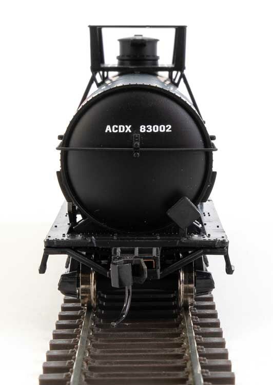 Walthers 910-48001 HO Allied Chemical 36' Chemical Tank Car RTR ACDX #83002