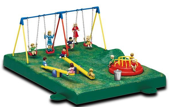 知育玩具セット Play Along! Lionel 6-82104 O Lionellville Plug-n' Playtime Animated Playground