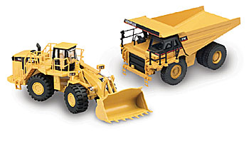 Norscot 55103 1:64 Scale Diecast Caterpillar Quarry Gift Set