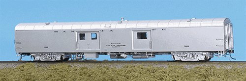 Rapido Trains 106073 HO Santa Fe 73' 6" Smooth Side Baggage #3660