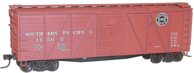 Accurail 71121 HO Scale Southern Pacific 40' Wood Outside-Braced Boxcar Kit