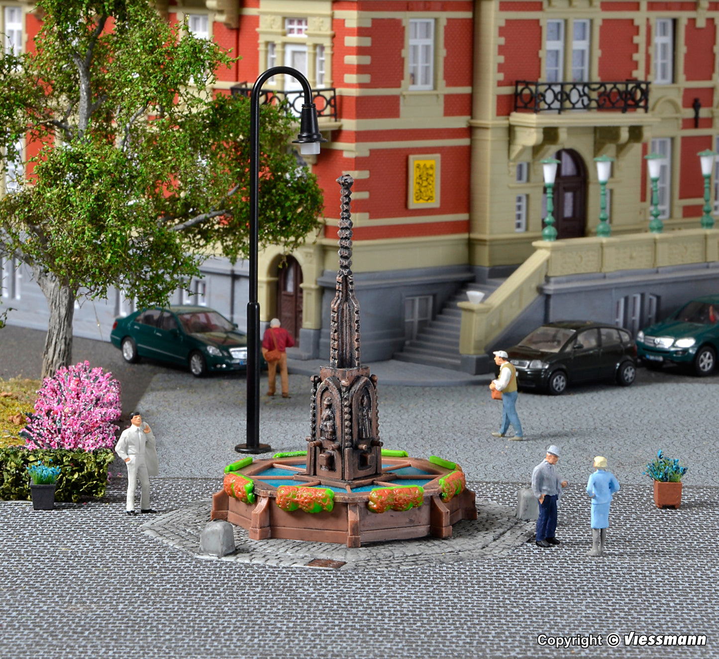 Kibri 38910 HO Town Hall Fountain Kit