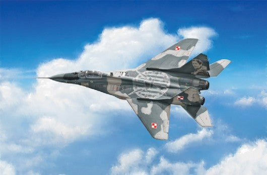 Italeri 1377 1:72 Mig-29A Fulcrum Military Aircraft Plane Model Kit