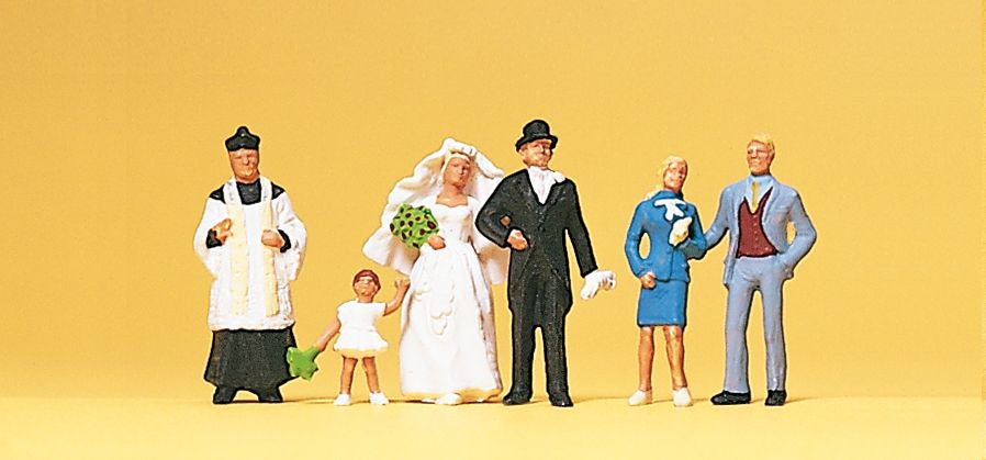 Preiser 10058 HO Sale Wedding Participants w/ Catholic Pastor Figures (Set of 6)
