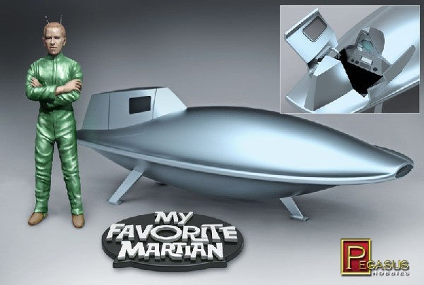 Pegasus Hobby 9012 1:18 My Favorite Martian Uncle Martin & Spaceship