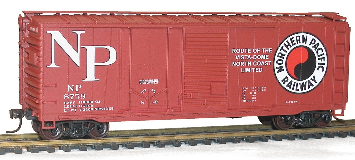Accurail 3810.1 HO Northern Pacific 40' Combination Door Steel Boxcar # 8759 Kit