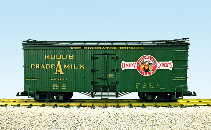 USA Trains R16017D G Hoods Milk U.S. Refrigerator Cars (Green/Black) #211