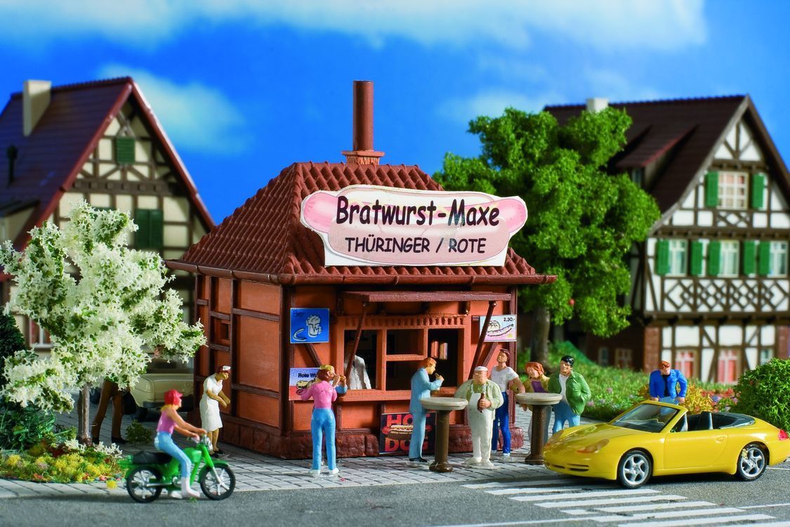 Vollmer 45140 HO Maxe Bratwurst/Hot Dog Henry Kiosk Kit