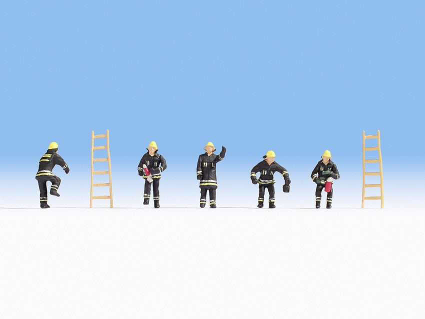 Noch 36021 N Fire Brigade in Black Cloth with Ladders Figures (Set of 5)